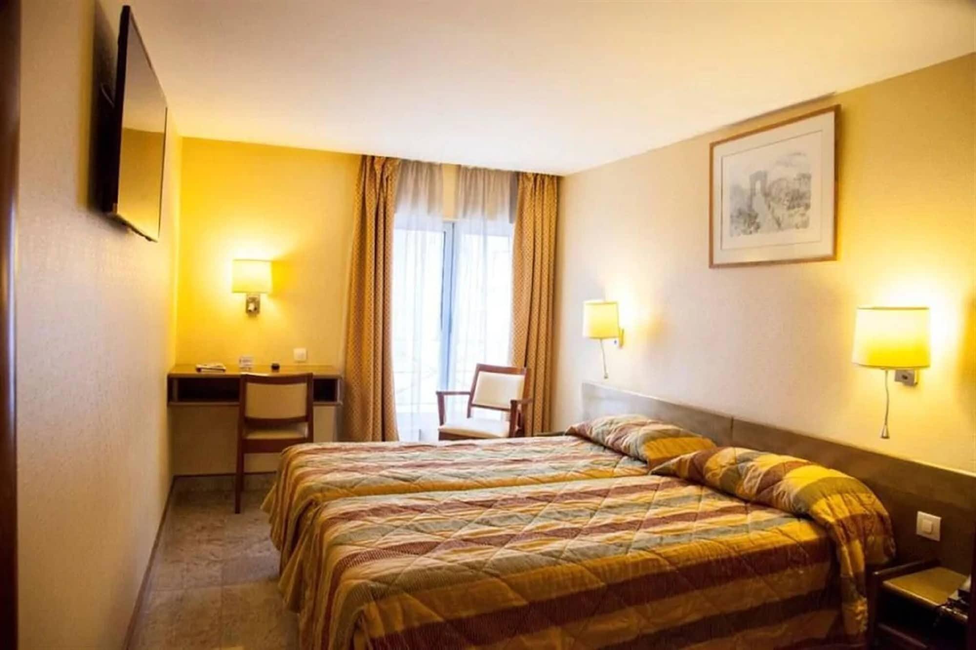 Hotel Bac Saint-Germain Париж Экстерьер фото