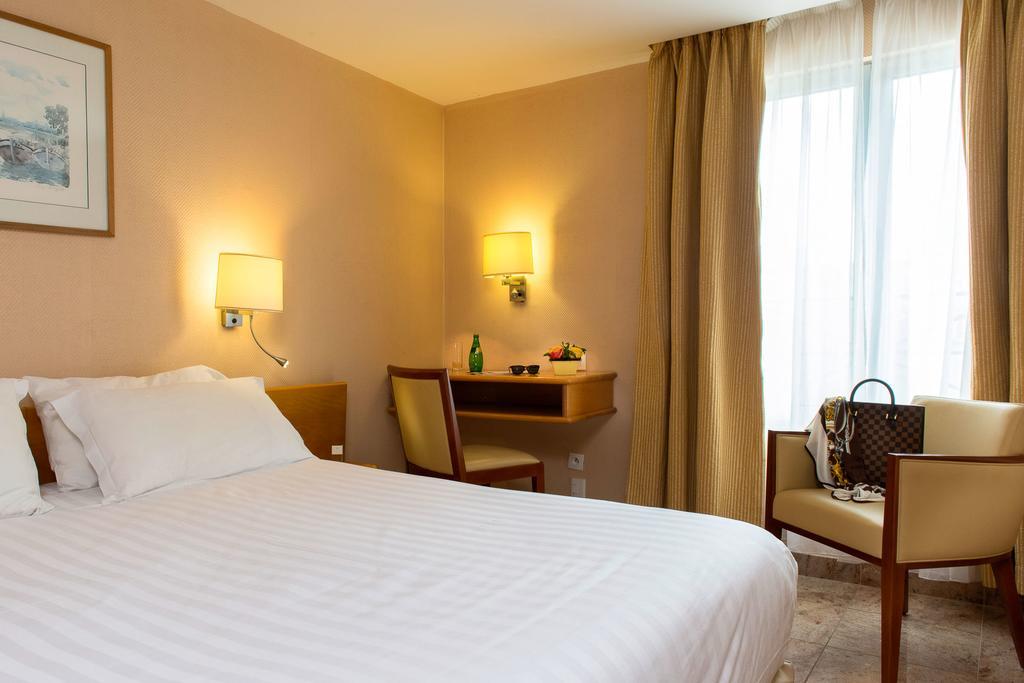 Hotel Bac Saint-Germain Париж Экстерьер фото